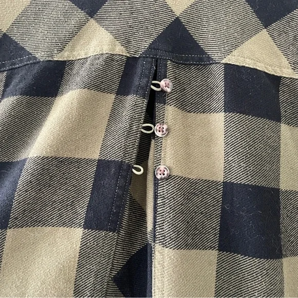 Duluth Trading Folklore Flannel Duster Shirt Jacket PLAID Green Black - Picture 10 of 10